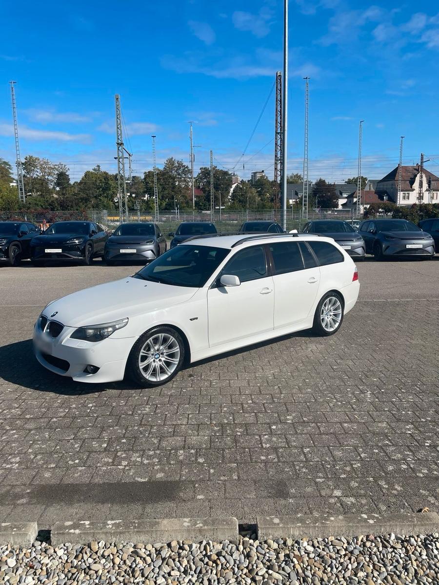 BMW 525