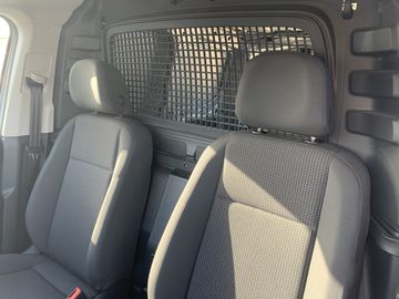 Volkswagen Caddy - 11