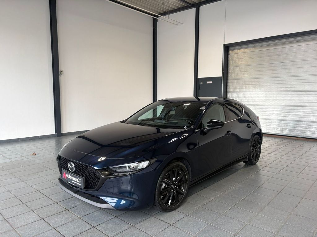 Mazda 3 — fotografia 3