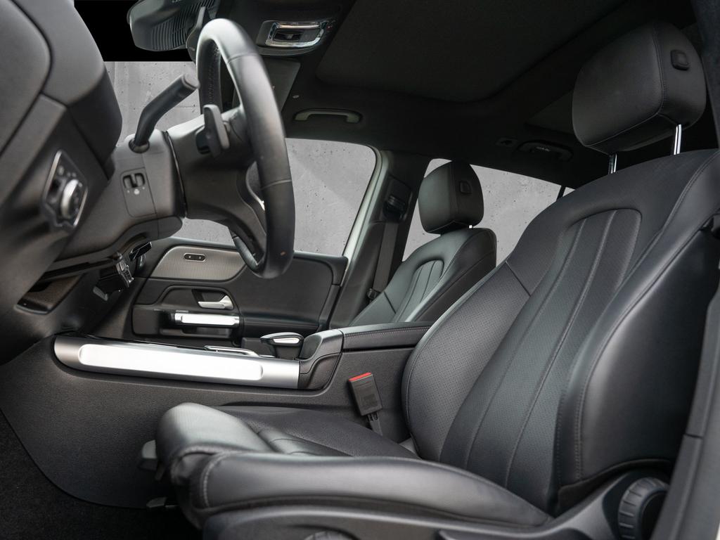 Mercedes-Benz GLB 250