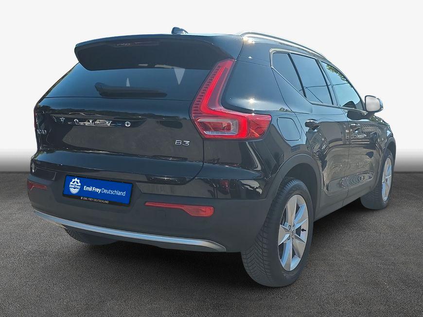 Volvo XC 40 B3 2WD Core +ANHÄNGERKUPPLUNG+LED+SHZ+PDC