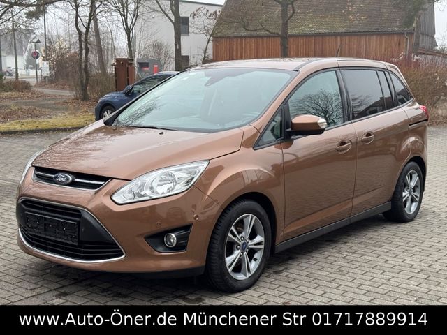 Ford Grand C-Max 1,6TDCi 85kW Ambiente 7 Sitzer AHK