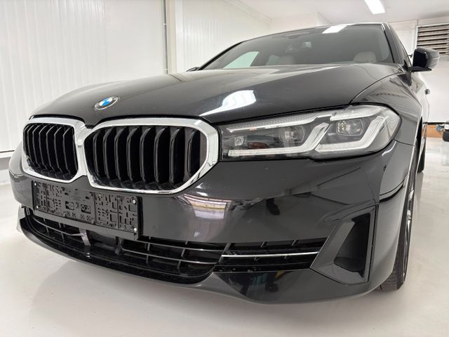 BMW 540 i xDrive /Live Cockpit Proff./LED/ACC