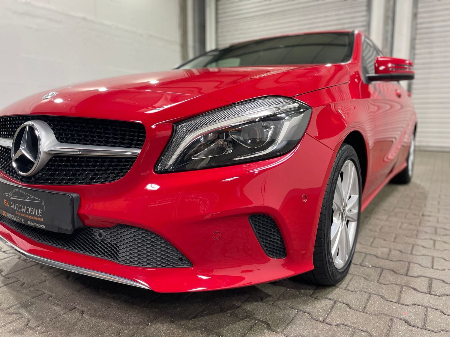 Fahrzeugabbildung Mercedes-Benz A 180 Urban #Sport#LED#Tempo.#Leder