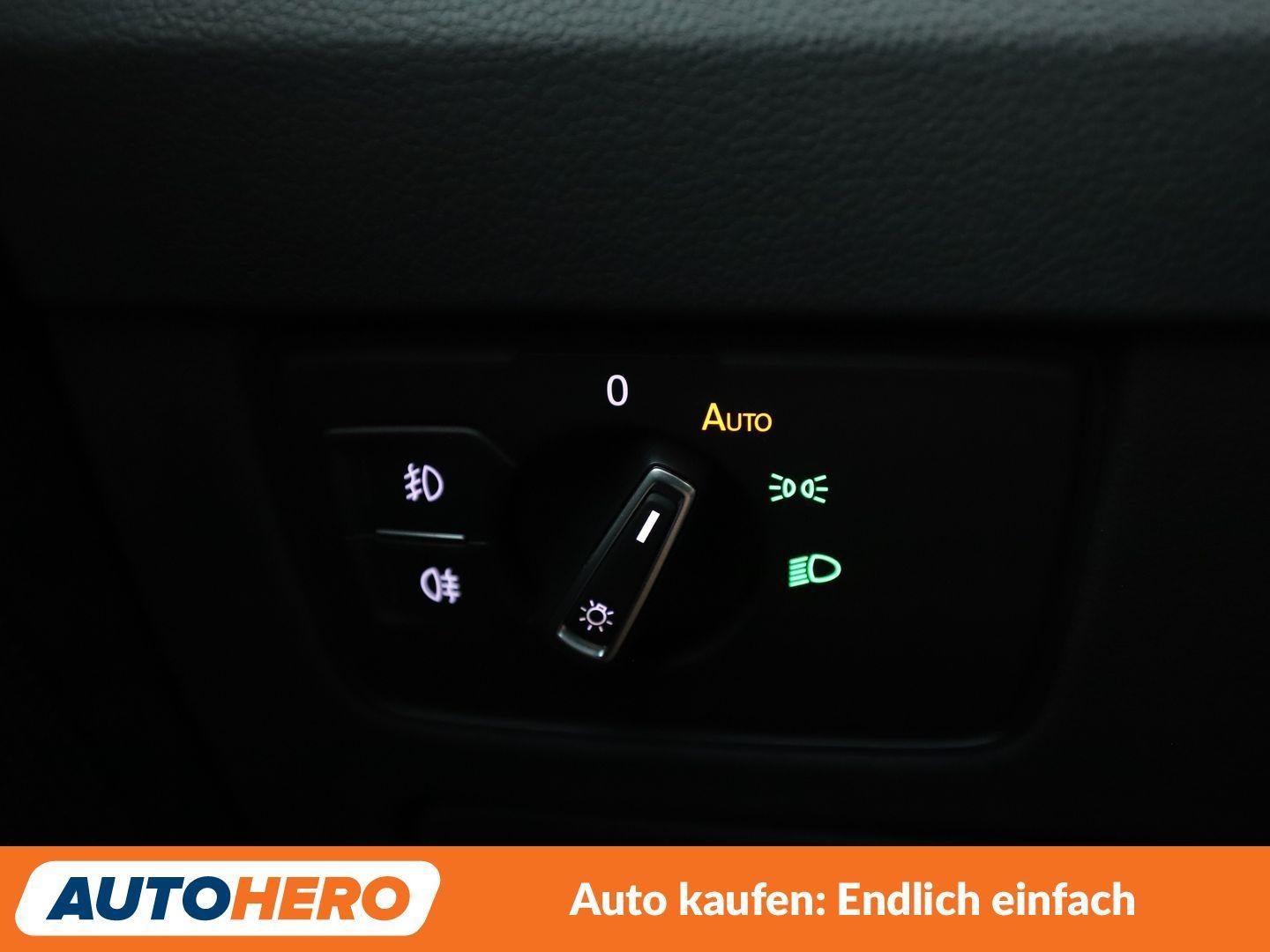 Volkswagen Passat 2.0 TDI Elegance Aut.*NAVI*CAM*ACC*SHZ*, миниатюра 24