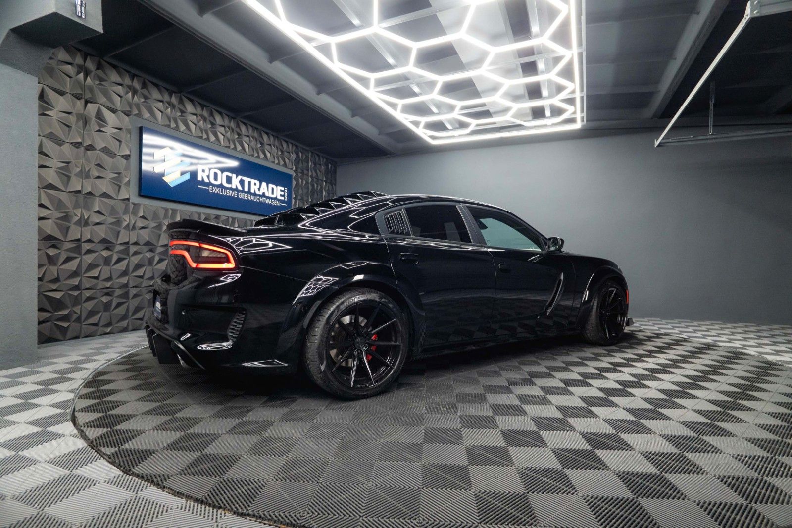 Fahrzeugabbildung Dodge Charger 6.4 V8 SRT 392 SCATPACK WIDEBODY LChanti