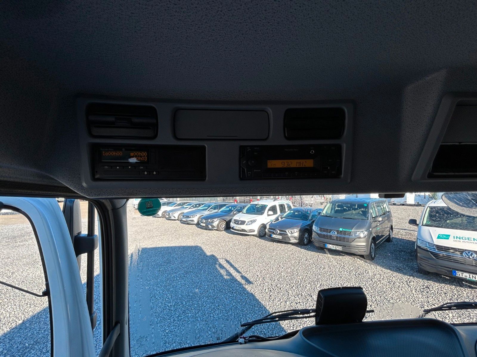 Fahrzeugabbildung Mercedes-Benz Atego 818 L Koffer  LBW  Automatic AHK