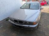 BMW E39 523i - BMW 523: 523i E39