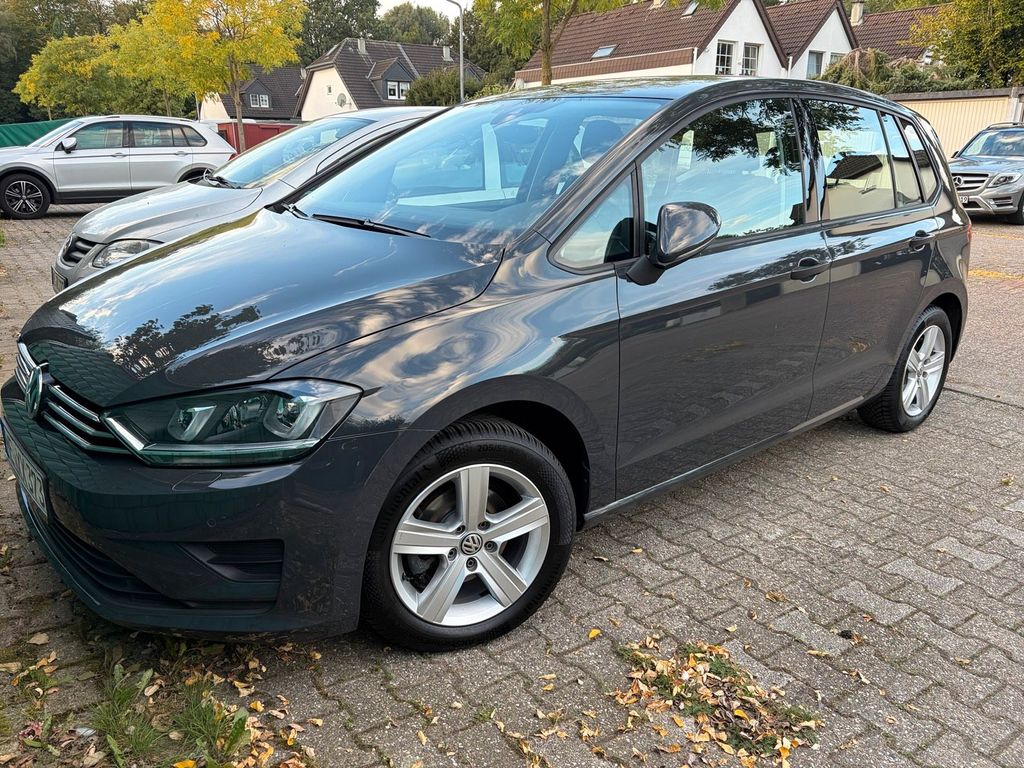 Image of Volkswagen Golf Sportsvan