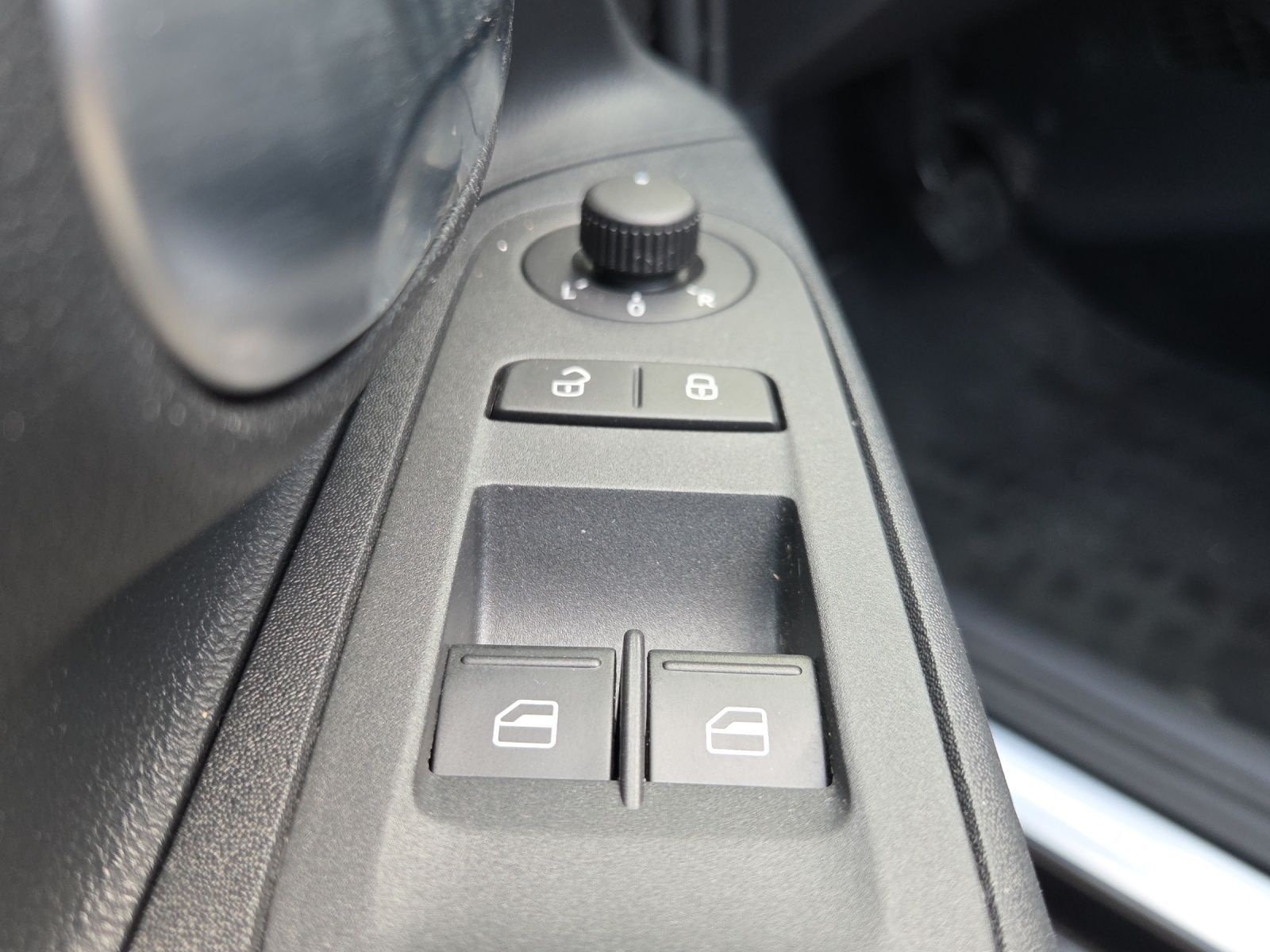 Volkswagen e-up! - Bild 18