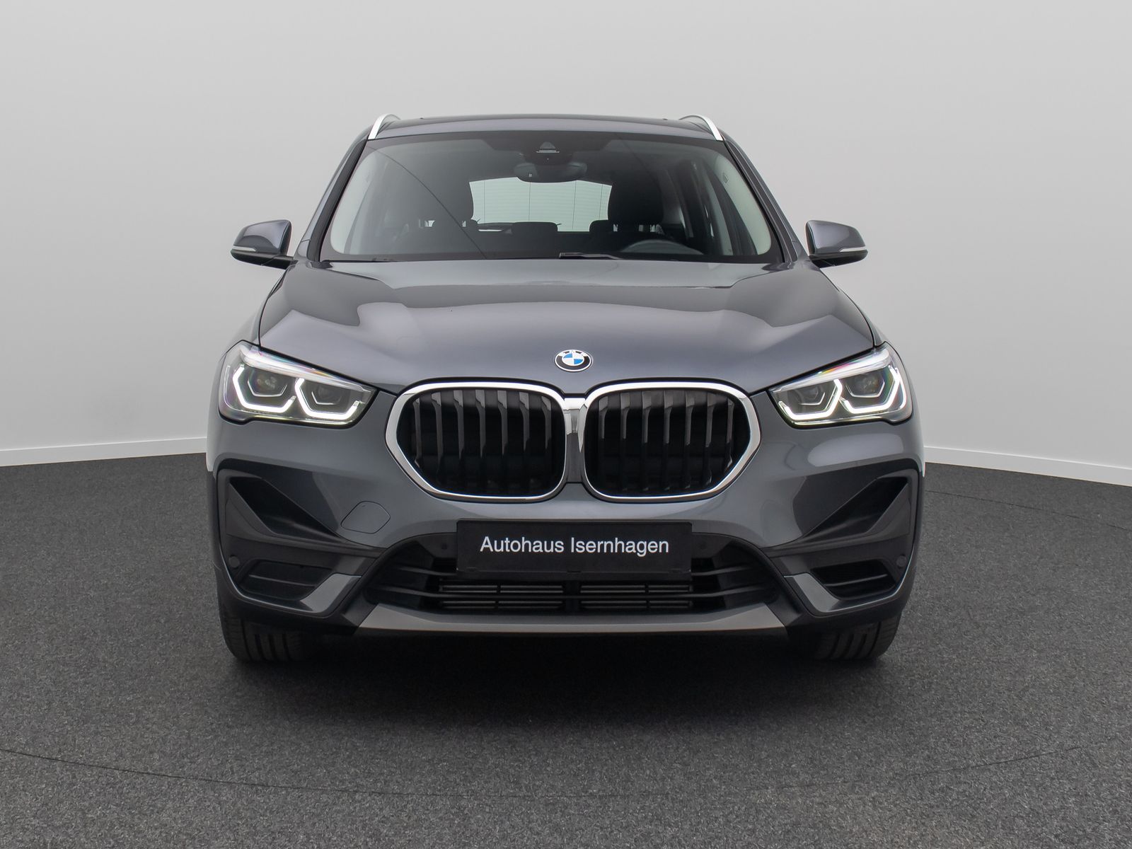 Fahrzeugabbildung BMW X1 sD20i ParkAs LED Navi GeschwReg Panorama DAB