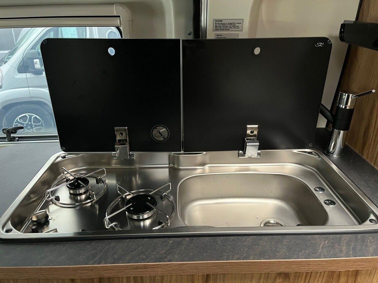 Fahrzeugabbildung Karmann Dexter 4x4 DE 560 AW Allrad, Alufelgen, RFK TZ