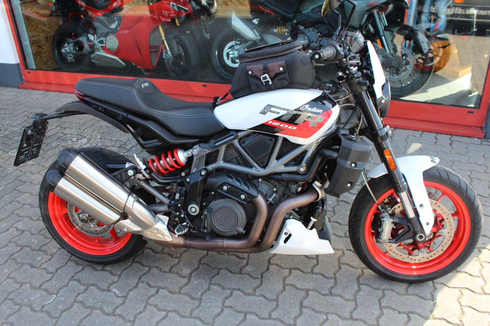 Indian FTR 1200 Sport mit Zubehör