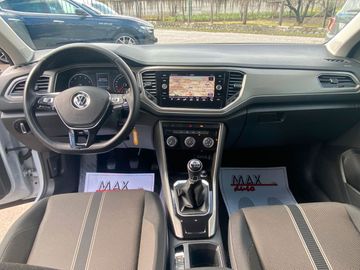 Volkswagen T-Roc - 12