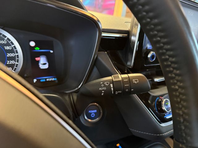 Toyota Corolla Touring Sports Hybrid Business Edition