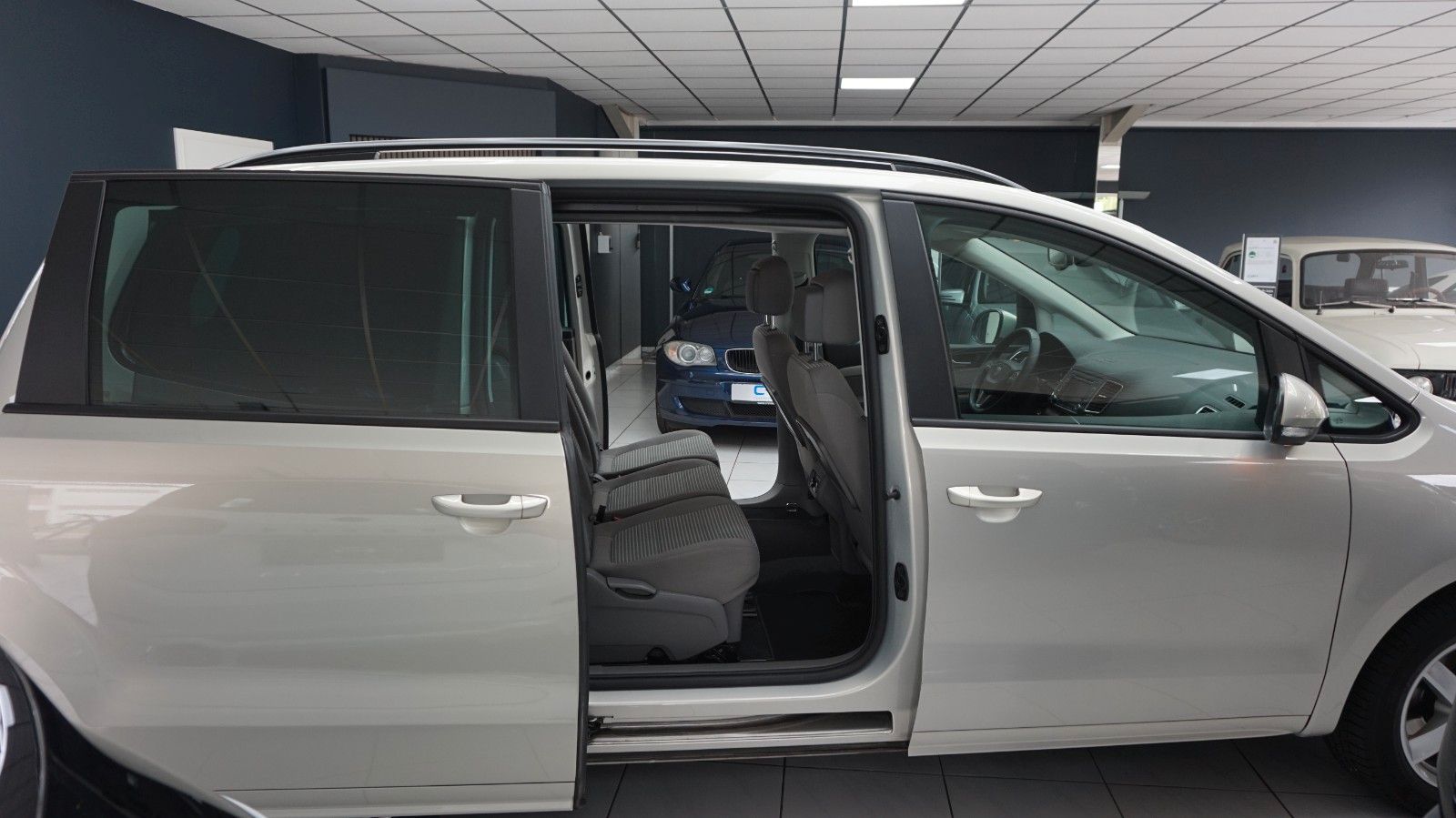 Fahrzeugabbildung SEAT Alhambra 4You  7 Sitzer  durchs. Verbr. 5,5 L
