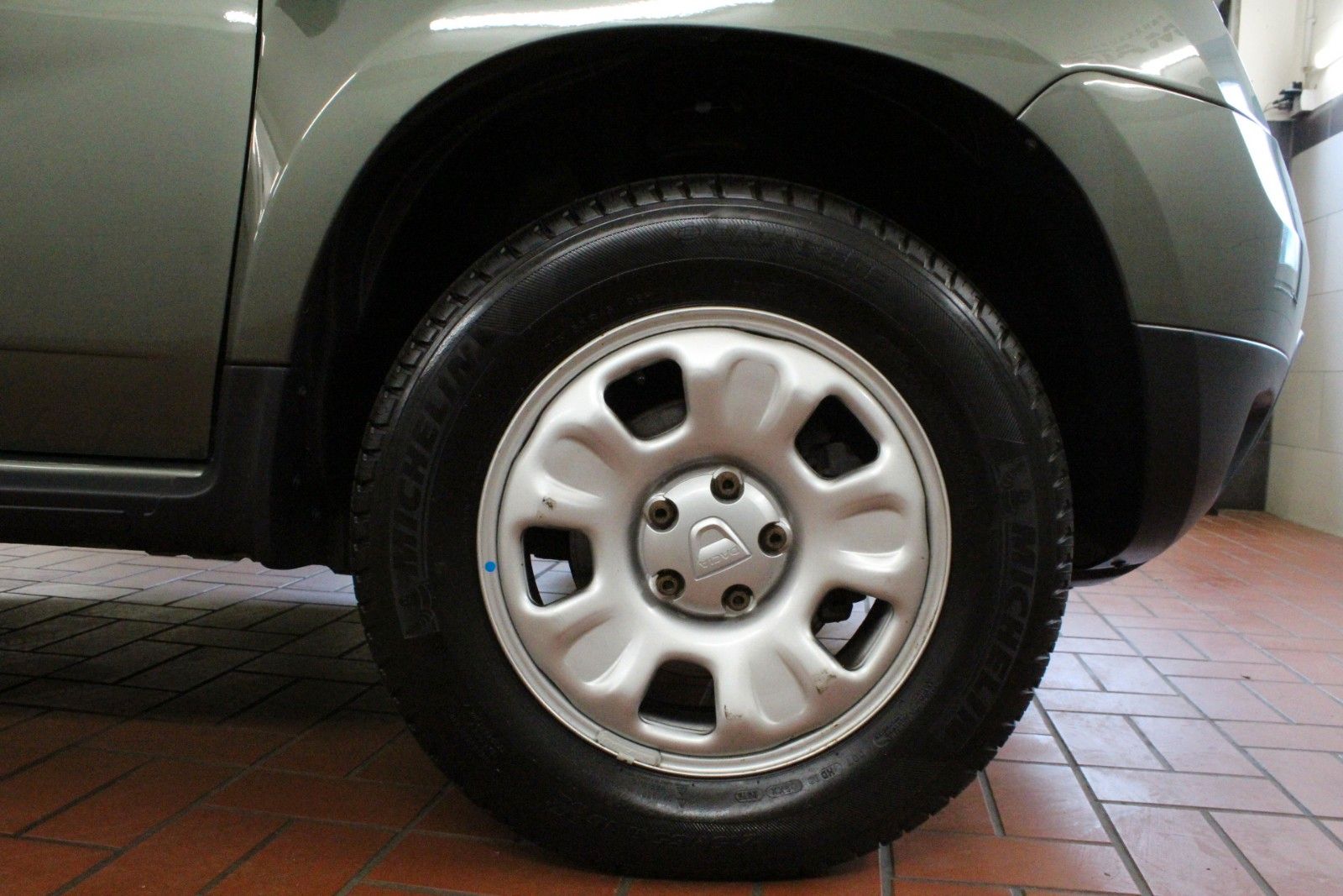 Fahrzeugabbildung Dacia Duster Blue dCi 110 Laureate *4x4 *