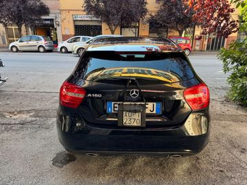 Mercedes A 180 - 6