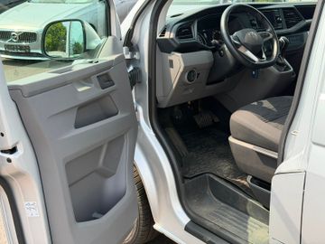 Volkswagen T6 Caravelle - 11