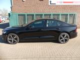Volvo S60 Lim. Plus Dark Automatik - gebrauchte Volvo S60 aus dem Jahr 2024