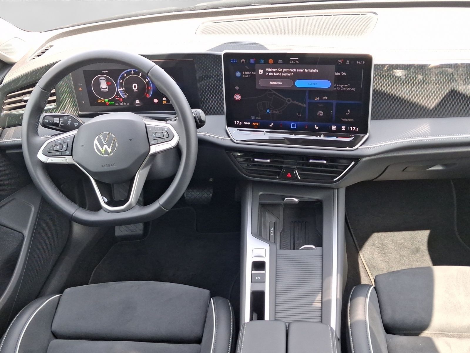 Volkswagen Passat Variant 1.5 eTSI DSG BUSINESS LED NAVI AH foto 5