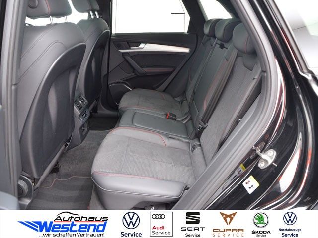 Fahrzeugabbildung Audi Q5 S line 55 TFSIe 270kW qu. Matrix Pano Navi