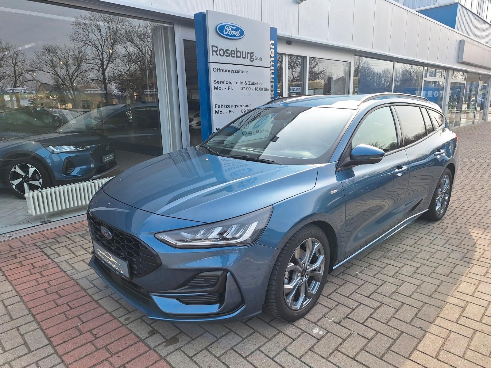 Ford Focus Turnier ST-Line X AHK NAVI LED PDC RFK LMF