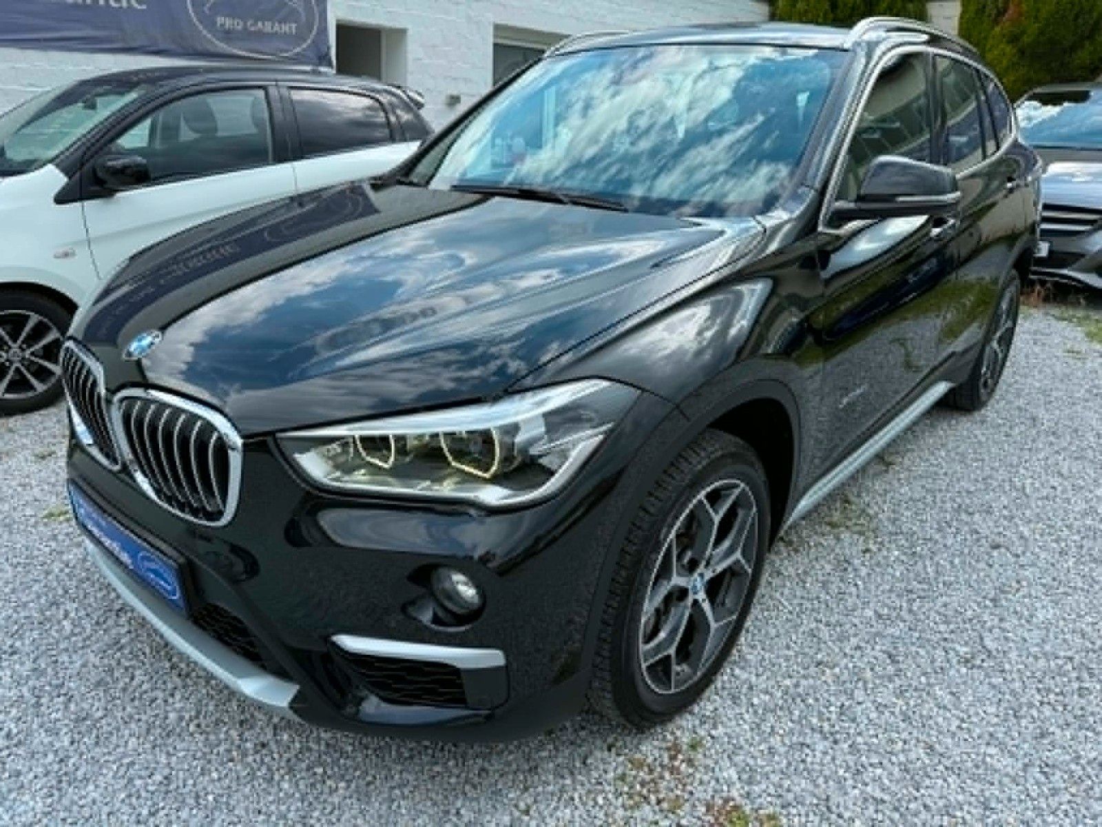 BMW X1 xDrive 20 i xLine*LED*Navi*Leder*Kamera*Aut*