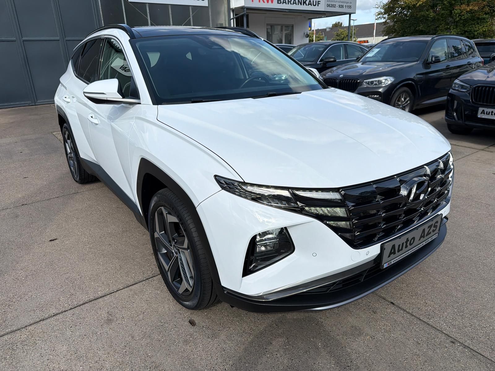 Hyundai TUCSON Select/2.Hd/PANO/NAVI/ACC/SHZ/LHZ/AHK