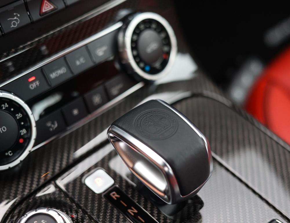 Mercedes-Benz SLS AMG