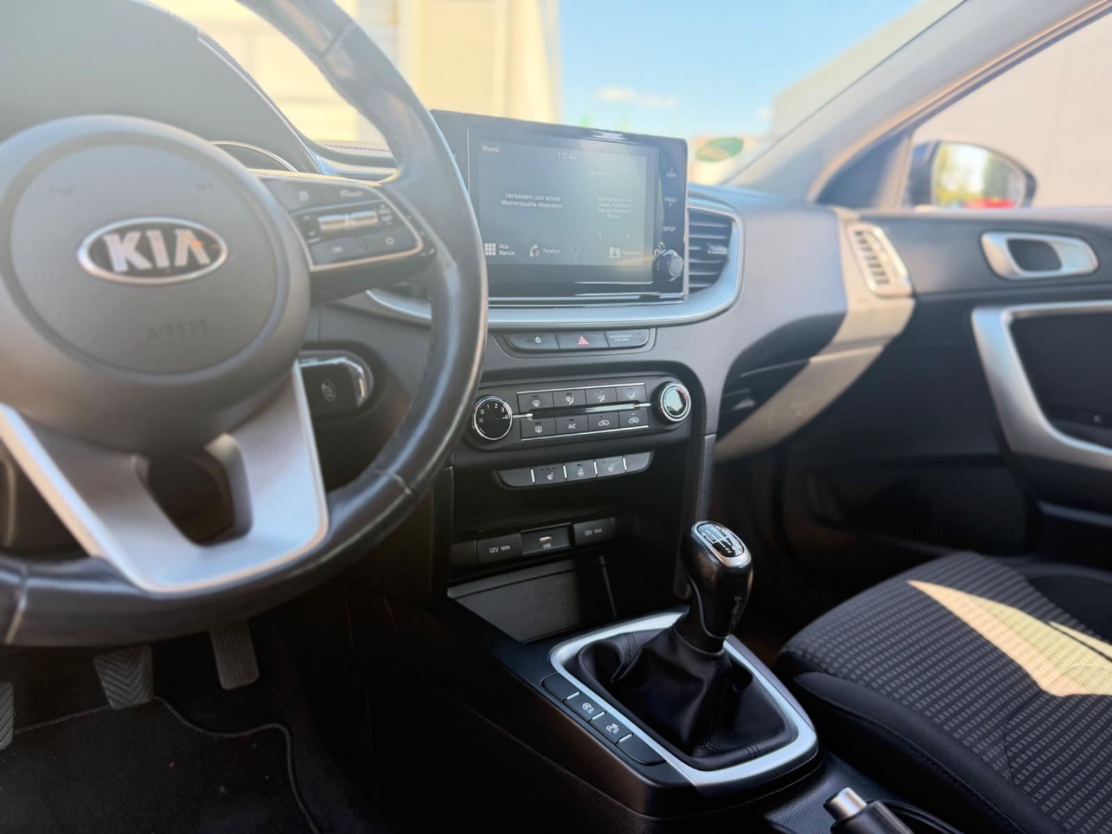 Kia ANDERE Ceed Sportswagon Edition 7