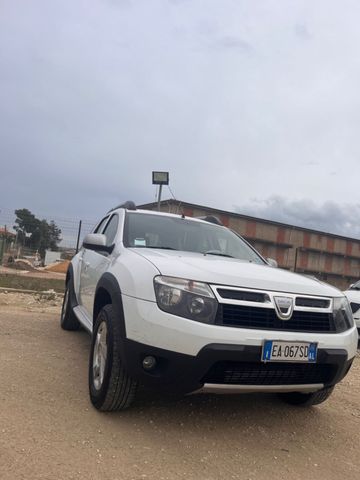 Dacia Duster 1.5 dCi 110CV 4x4 2010 con gancio t