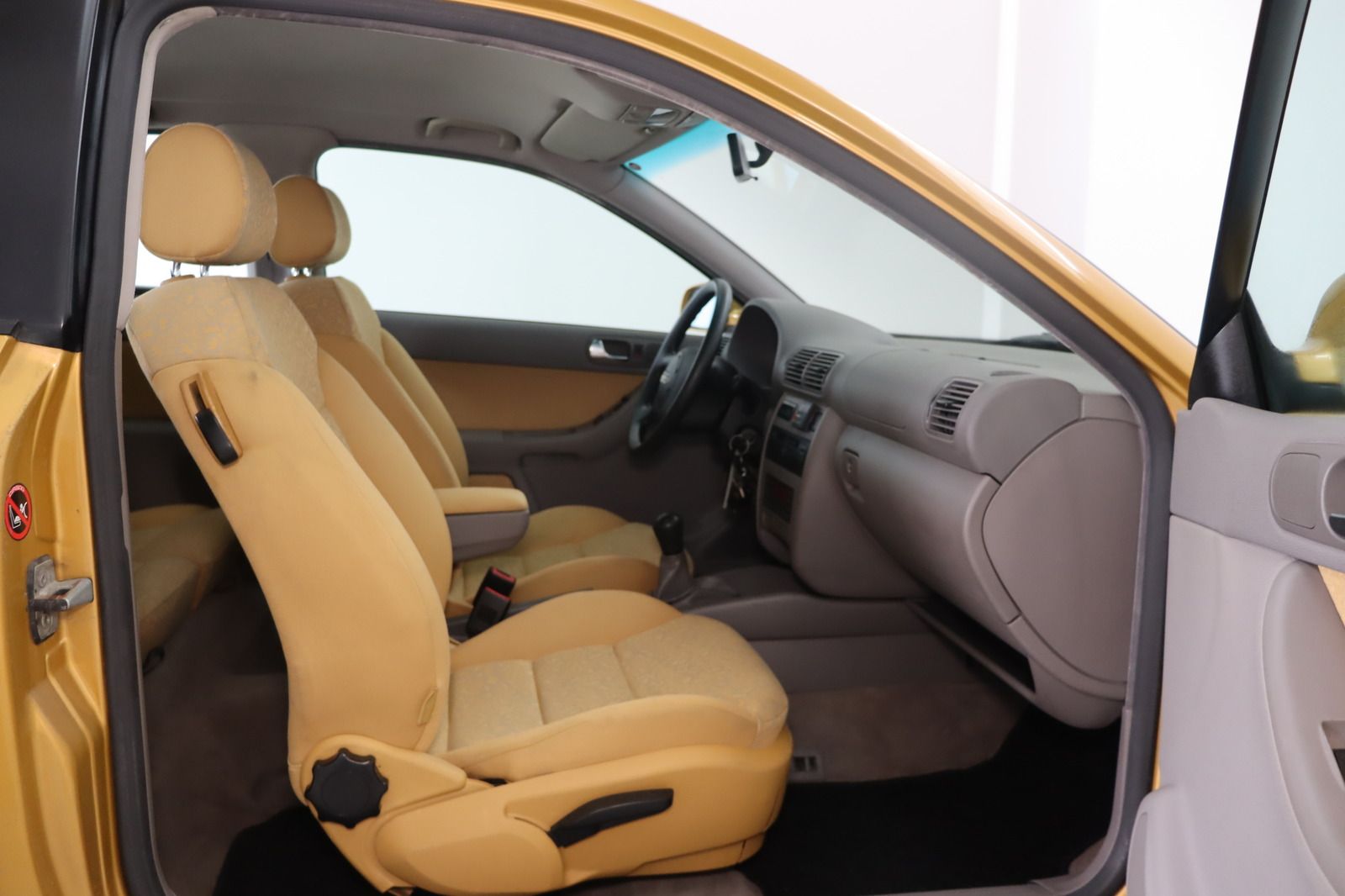 Fahrzeugabbildung Audi A3 1.8 * 1.Hand * Standhzg. * HU/AU neu