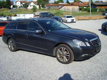 Mercedes E 300 - 7