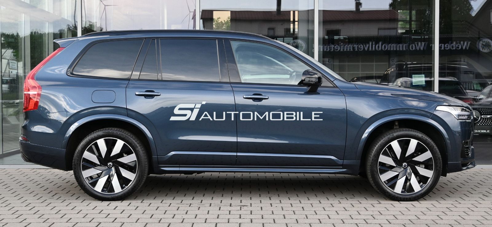Fahrzeugabbildung Volvo XC90 T8 AWD Recharge Ultimate Dark °AHK°WOOL°