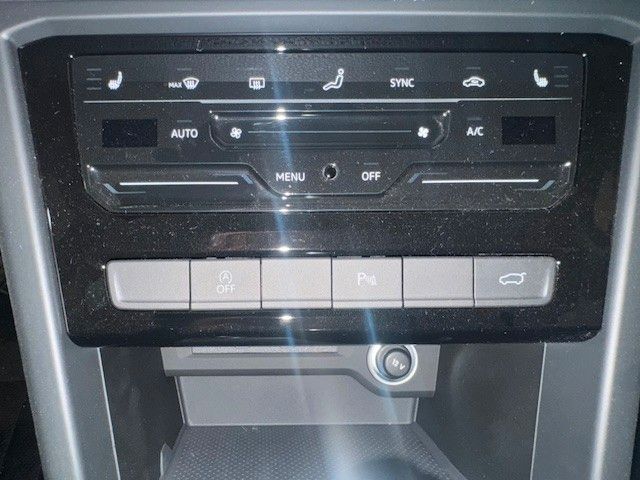 Fahrzeugabbildung Volkswagen Touran Comfortline BMT/Start-Stopp LED 7 Sitzer