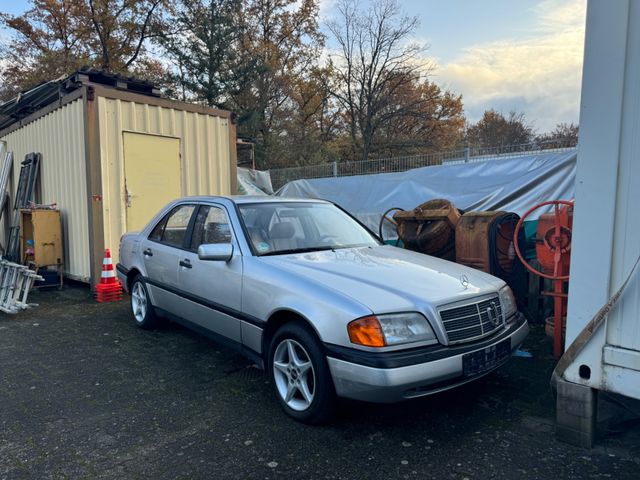 Mercedes-Benz C 180 Automatik -Alufelgen