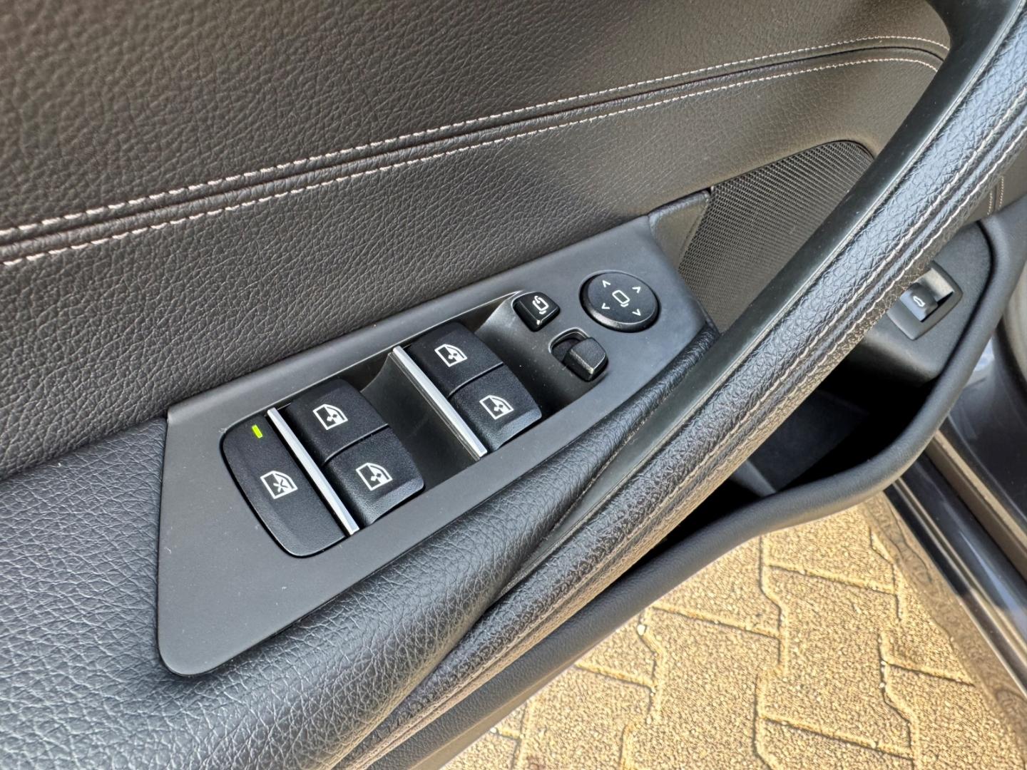 BMW 520 i Sport Line Touring Park-Assistent Luftfede, миниатюра 16