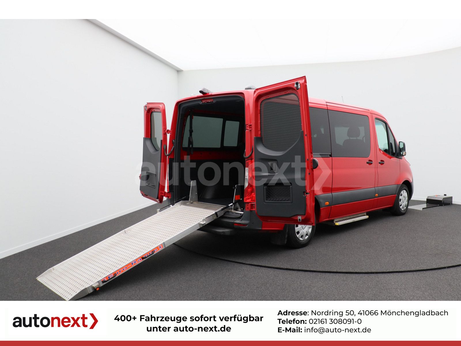 Mercedes-Benz Sprinter 214 Tourer Aut. *Rollstuhl-Rampe* (8975