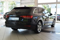 AUDI A4 2.0 TDI Avant~Navi~Bluetooth~Bi-Xenon~AHK AUDI A4 2.0 TDI Avant~Navi~Bluetooth~Bi-Xenon~AHK