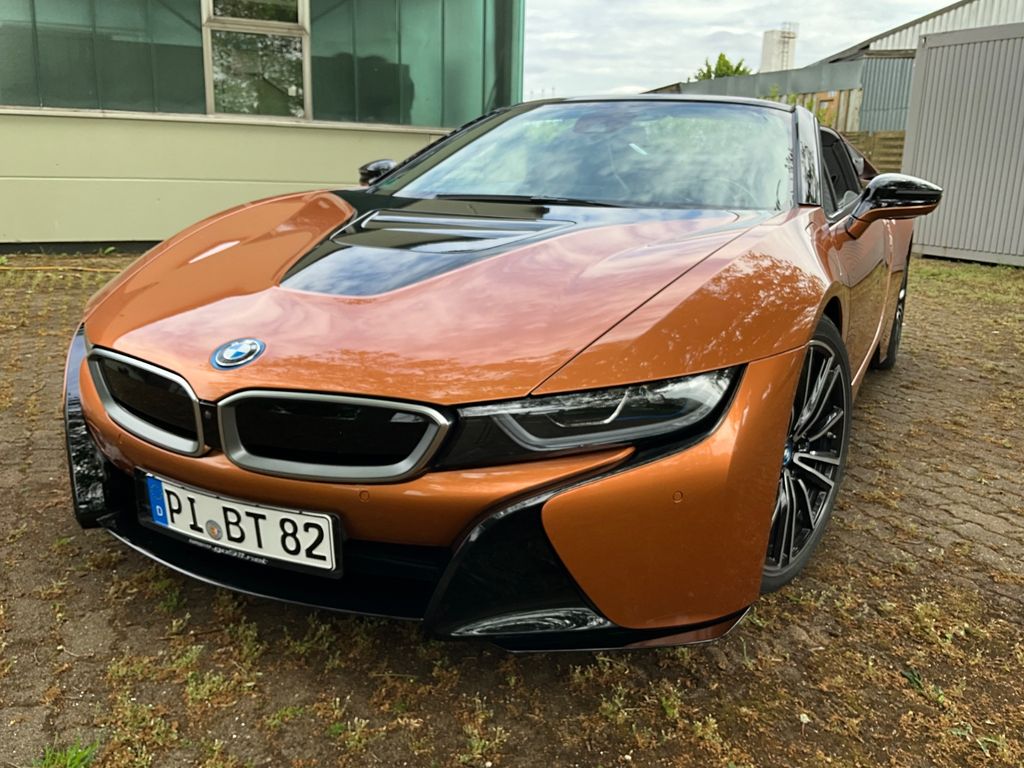 BMW i8