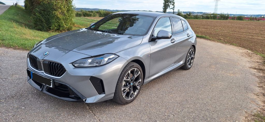 Image of BMW 120
