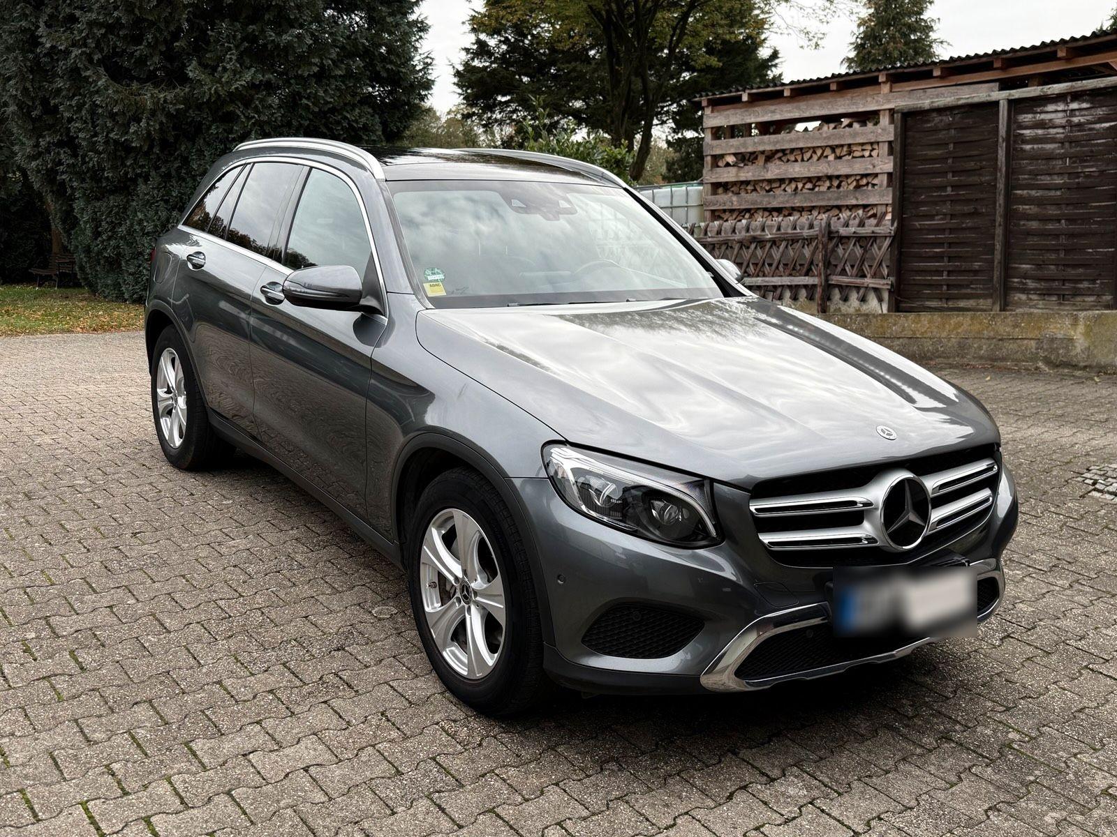 Mercedes-Benz GLC 220