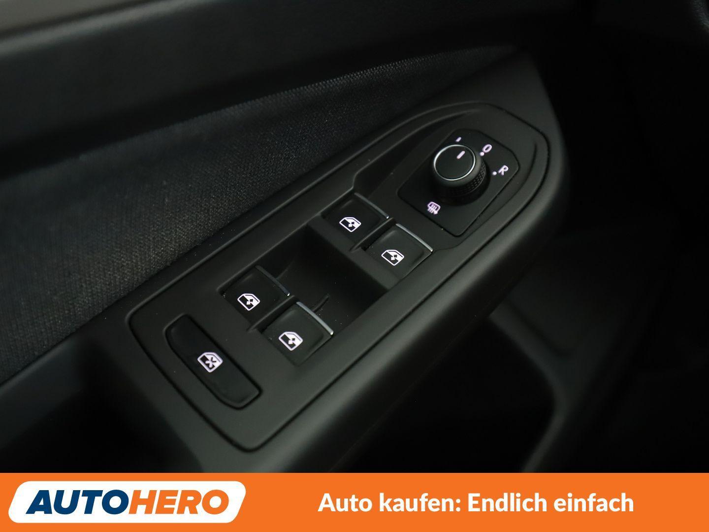 Volkswagen Golf VIII 2.0 TDI Life Aut*LED*ACC*PDC*SHZ*KLIMA, миниатюра 26