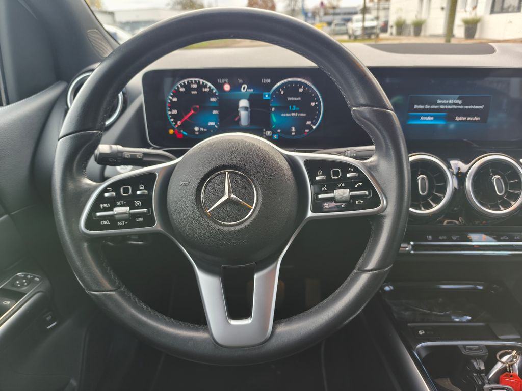 MERCEDES-BENZ B 250 10