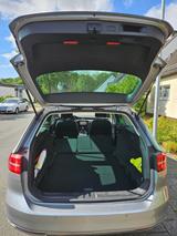Volkswagen Passat Variant 1.5 TSI OPF DSG Highline Vari... - VW Passat Variant von privat