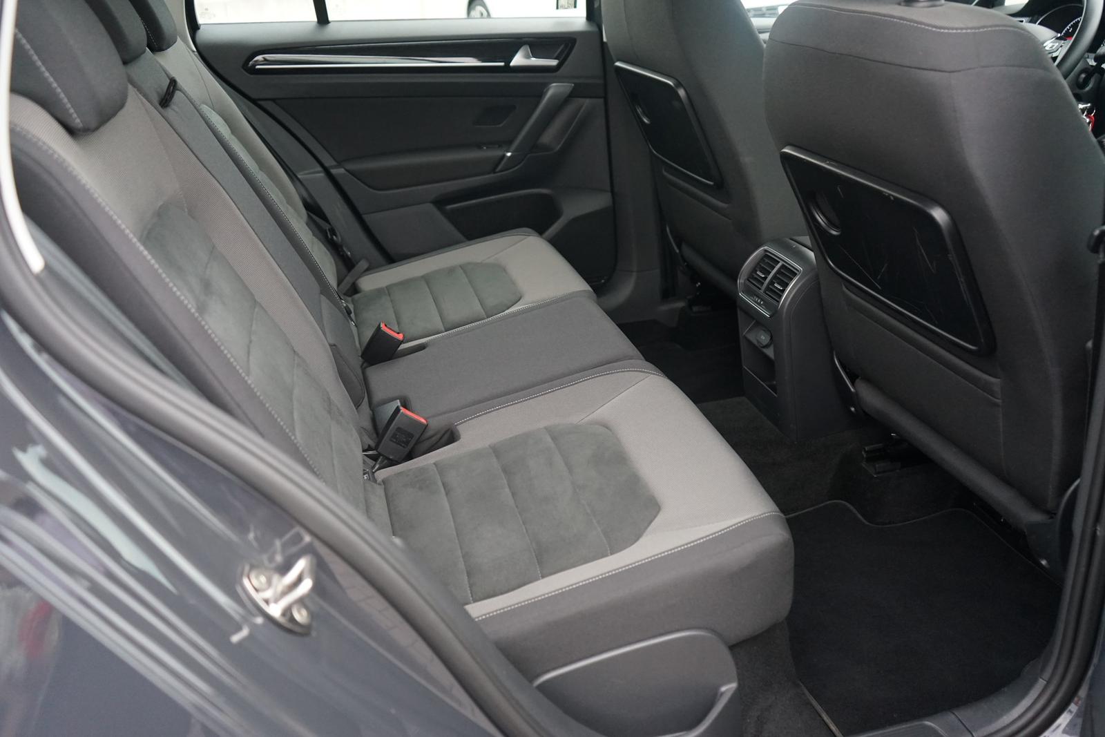 Volkswagen Golf VII 1.5 TSI Highline DSG AHK LED, миниатюра 11