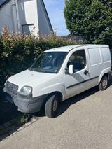 Fiat Doblo Cargo Lieferwagen Benzin HU neu - Lieferwagen gebraucht