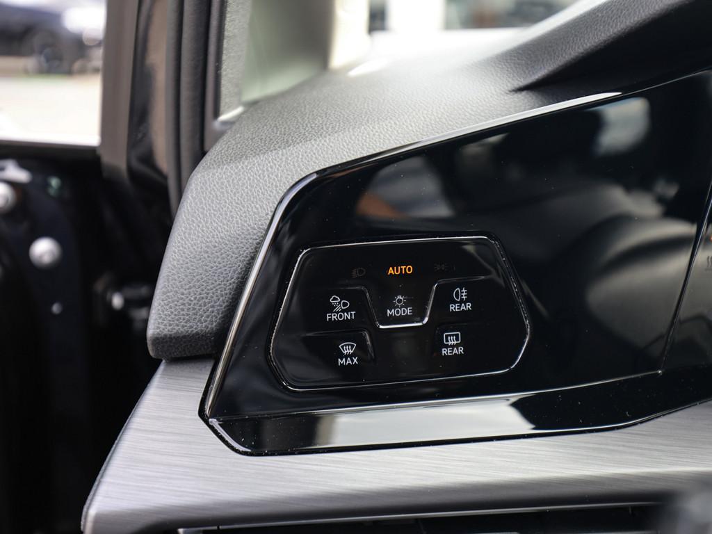 Volkswagen Golf VIII 1.5 eTSI Style PANO LED ACC SHZ PDC, миниатюра 25