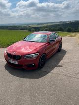 BMW F22 228i - BMW 2er Reihe: F22